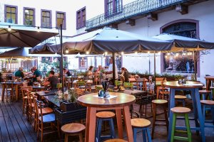 Где недорого поесть в Праге: рестораны, кафе и уличная еда