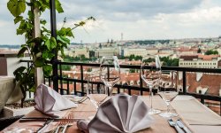 ТОП 15 лучших ресторанов Праги: адреса и цены